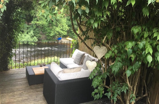 Riverside Suites Llangollen