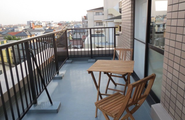 Rm 501: NEST 3mins to the Nearest Subway. Free wifi