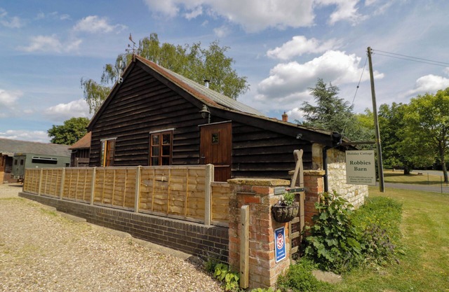 Robbie's Barn