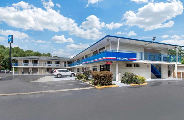 Rodeway Inn Winston Salem Route 52