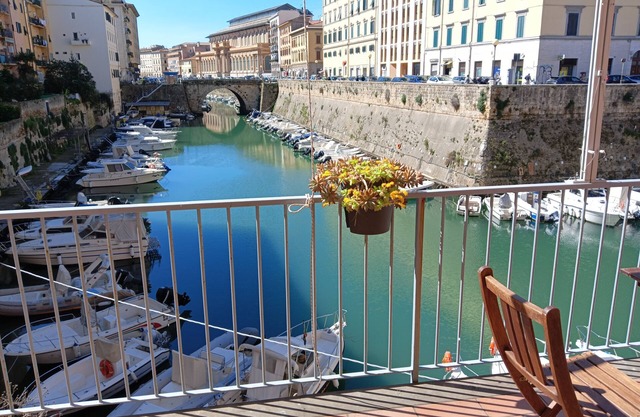 vista romántica del Fosso Reale