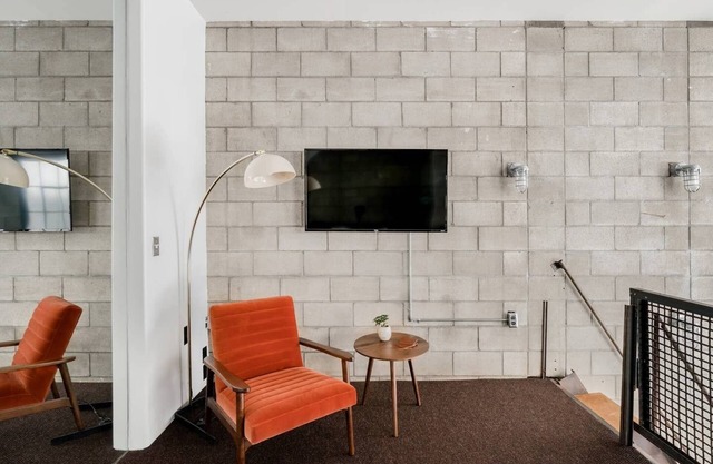 Loft industrial lleno de luz en Little Italy