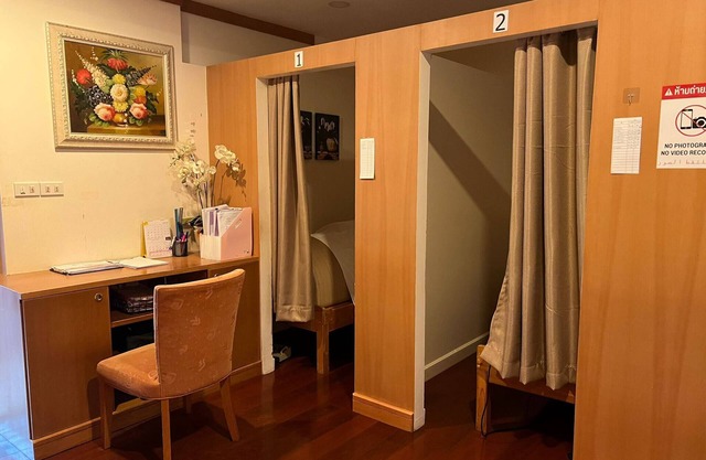 Room-rainbow Arokaya Holistic Longevity