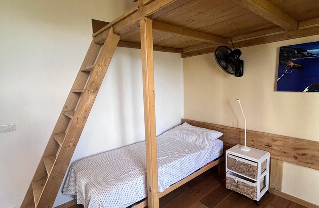 Habitación 'Stanza 3' con vistas al mar, terraza compartida y Wi-Fi