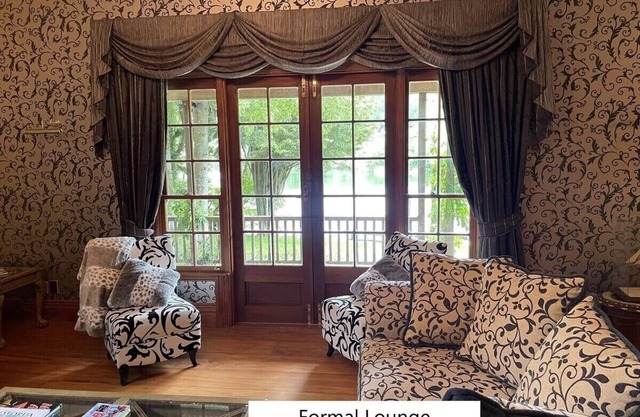 Rotoiti Lakefront Luxury with Tennis Court, Gym, and Jetty