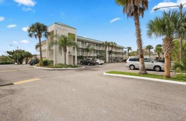 Royal 2 Wonderful Apart/Hôtel plus 2 Queen Size Beds with Pool