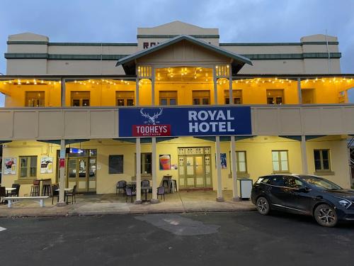 Royal Hotel - Yeoval