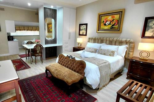 Royal Ridge Guesthouse