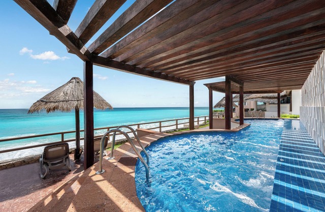 Royal Solaris Cancun - All Inclusive