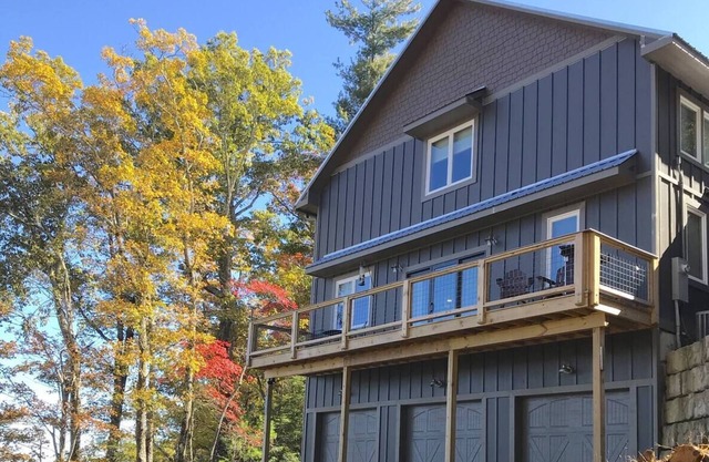 Rustic Barn Theme home long range views Luxe