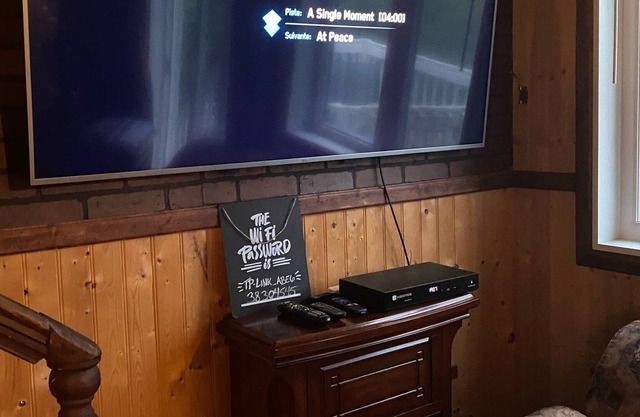 Mini loft estilo chalet rústico en el bosque