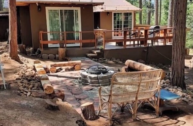 Rustic Family Cabin! Peaceful place to relax and enjoy 12 people ,300 x night