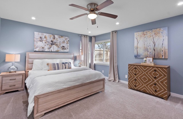 Rustic Modern Spacious home/near Nrg, Downtown, meyerland plaza