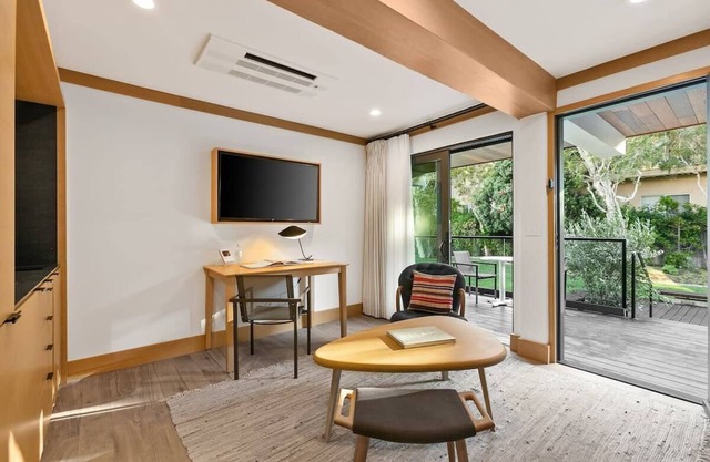 SA Beach Suites on Carbon Beach #4