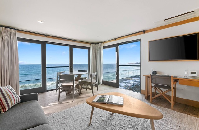 The Perfect Sandy 2 Bed Suite on Carbon Beach #6