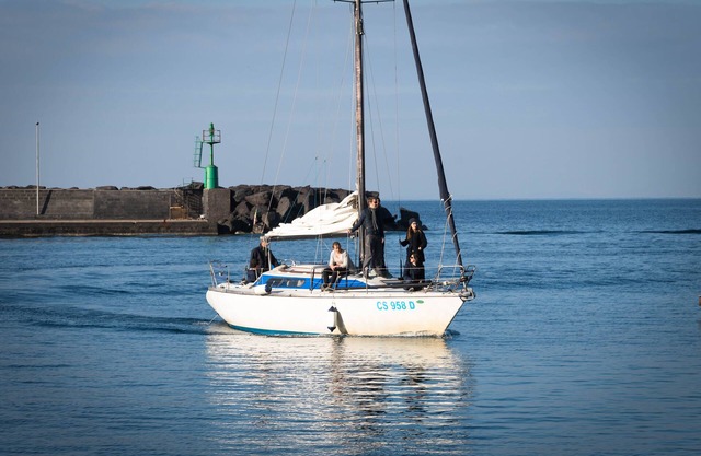 BARCO DE VELA 33FEET TOUR INCLUIDO