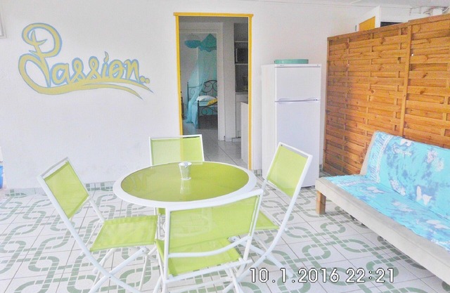 Saint Anne: Estudio - St AnneCasa con jardín