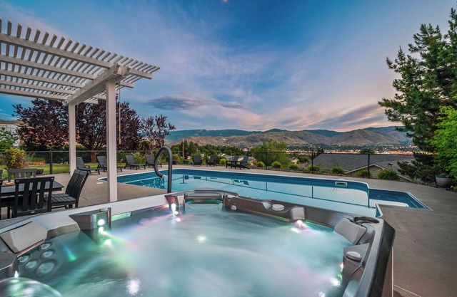 Saltwater pool, hot tub, spacious home with game room, great valley views