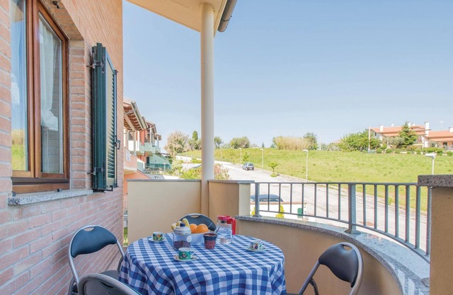 Alojamiento de 2 habitaciones en San Costanzo -PU-