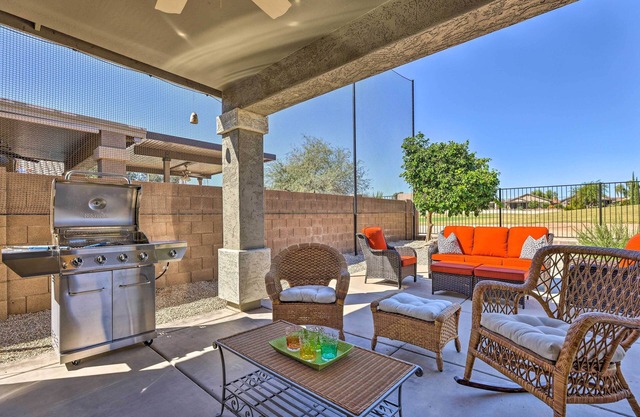 San Tan Valley Home w/ Pool Access & Golf View!