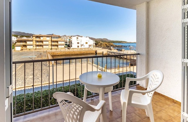 Sant Carles 26.1 - Apartamento con balcón y vistas