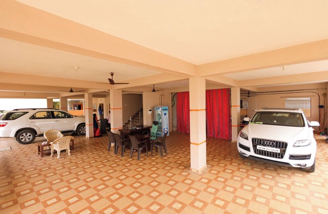 SBHS Homestay - Garudadri