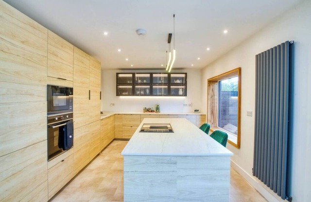 Scandinavian style retreat/ Pass The Keys