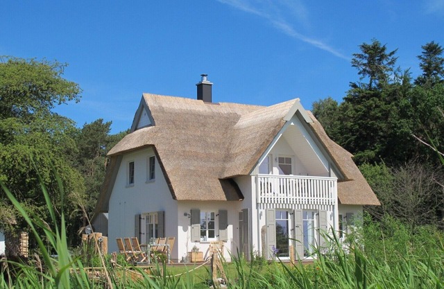 Schilfhaus-Darss, encantadora casa de campo bajo un techo de paja en una fantástica ubicación junto a la bahía