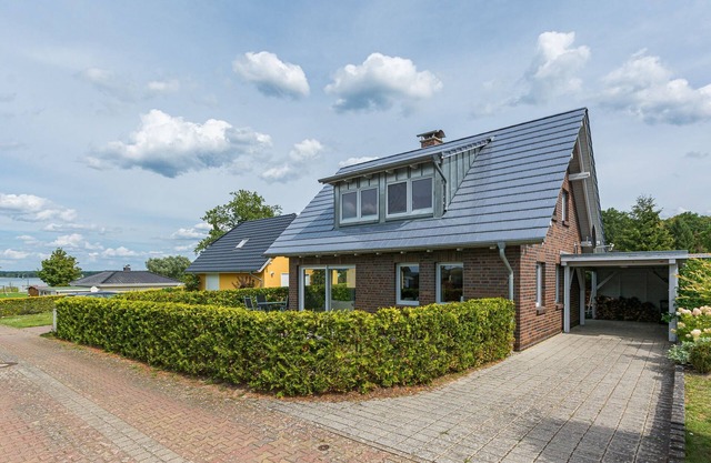 SCHIMMIS FLEESENSEE-HUS - SCHIMMIS FLEESENSEE HUS