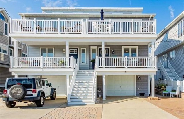 Sea Isle City Escape in Townsends Inlet 4BR/2.5B