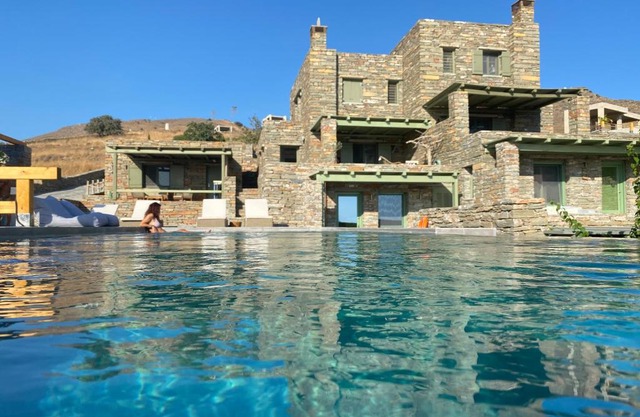 Sea & Stone Villas