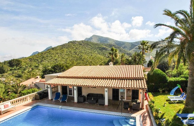 Lujosa Villa en Alcúdia con Piscina