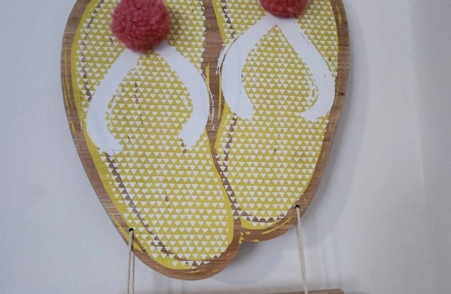 Seabreeze - Charming 2-bedroom house in amazing Holiday with WiFi, AC.