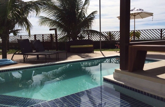 Bungalow junto al mar con piscina privada