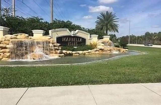 Seasonal Villa in very desired gated community, with Pools, tennis, workout.....