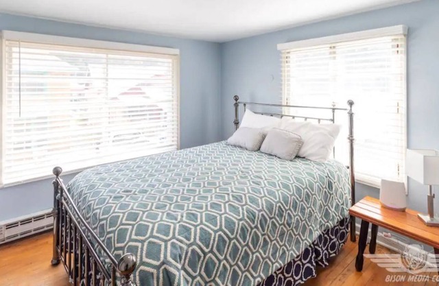 Secluded Apartment w/ garage