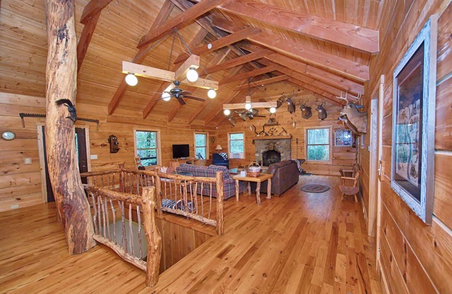 Serenity Lodge en Hocking Hills en 101 acres