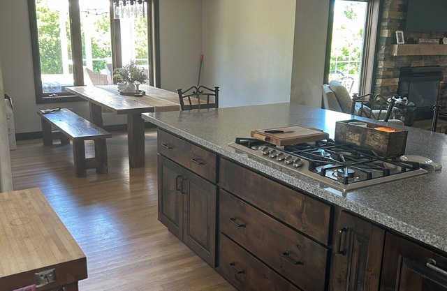 Privacy and Paradise in Woodville W, Accommodating families, pets & large groups