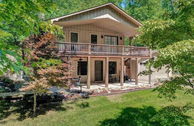 Secluded Lodge 5 minutes from Lake Ouachita