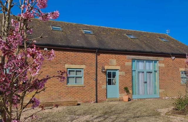 Secluded rural getaway in large converted barn