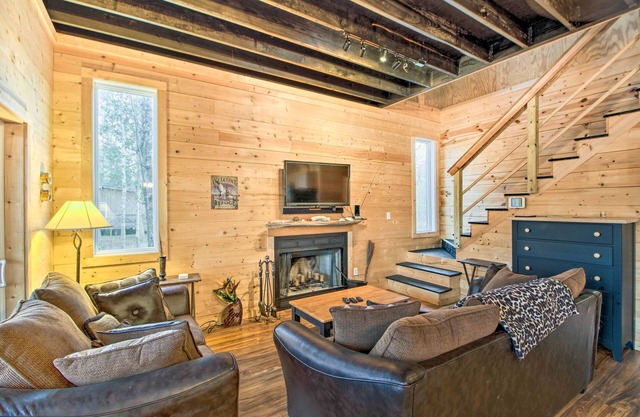 ¡NUEVO! ¡Retiro tranquilo del río Santee con muelle privado!