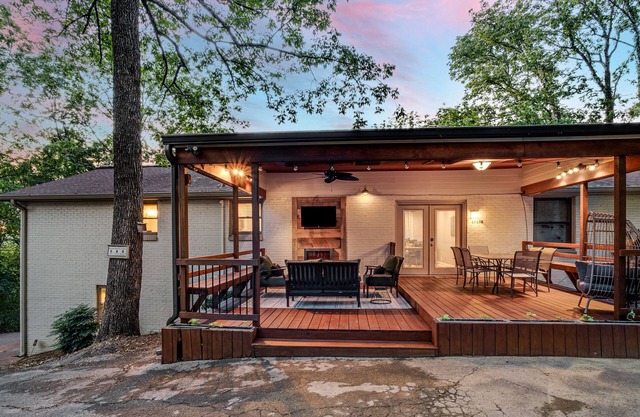 Secluded Wooded Haven in the Heart of Nashville
