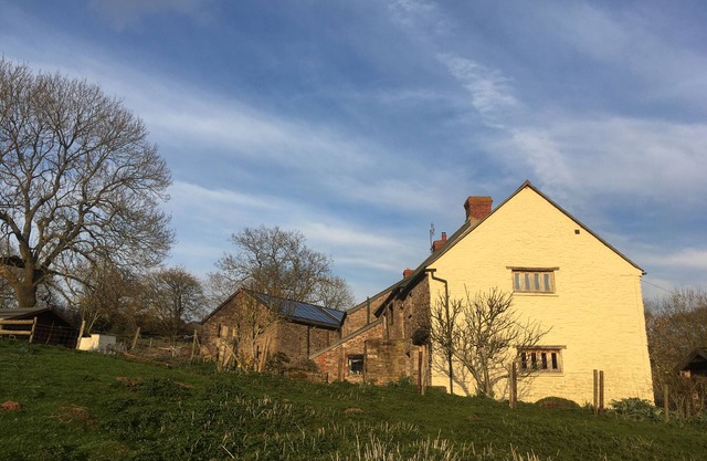 Apartamento independiente en una tranquila granja orgánica en un hermoso campo.