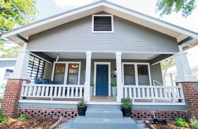 Seminole Heights Tampa 2/2 Pool Home