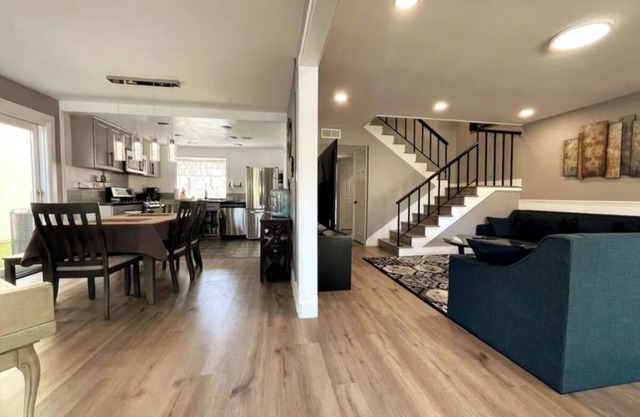 Serene 4-bedroom house lake front house