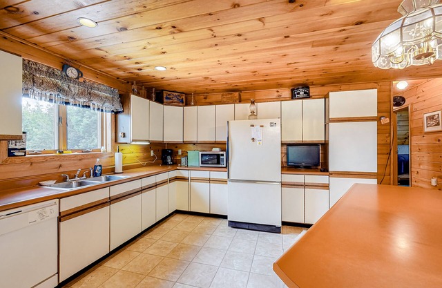Serene Home Near Moosehead Lake w/ Large Deck, Pool Table, Firepit & WiFi