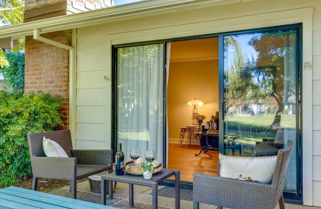 Serene Napa Retreat w/ Pool Access & Patio!