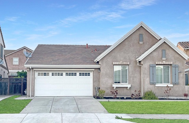 Serene single story home in Antioch San Francisco with Washer Dryer