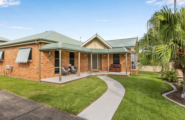 Serenity in Sunny Sawtell