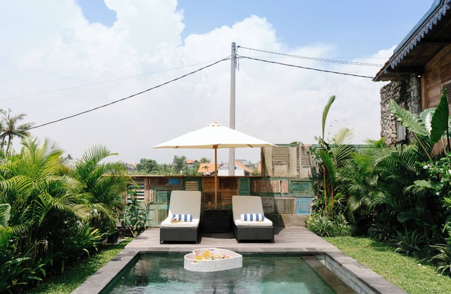 Seseh Beach Retreat Villas